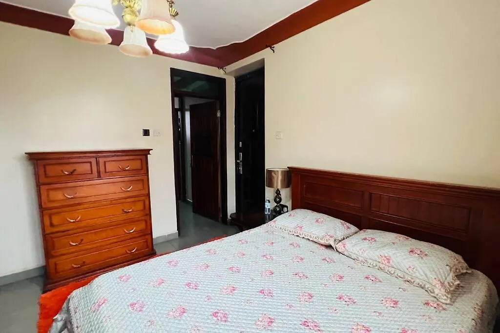 Comfy Home Near Acacia Mall Kampala